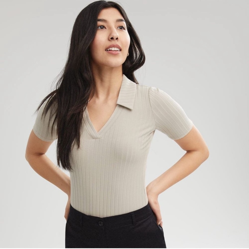 RW&CO - Collared Beige/Tan Top
